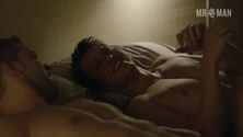 Looking 02e03 jonathangroff russelltovey hd 04 small 3