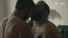 Looking s02e08 alvarez franzese hd 01 small 3
