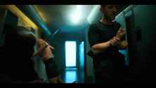 Alteredcarbon 01x07 lee uhd 01 small 3